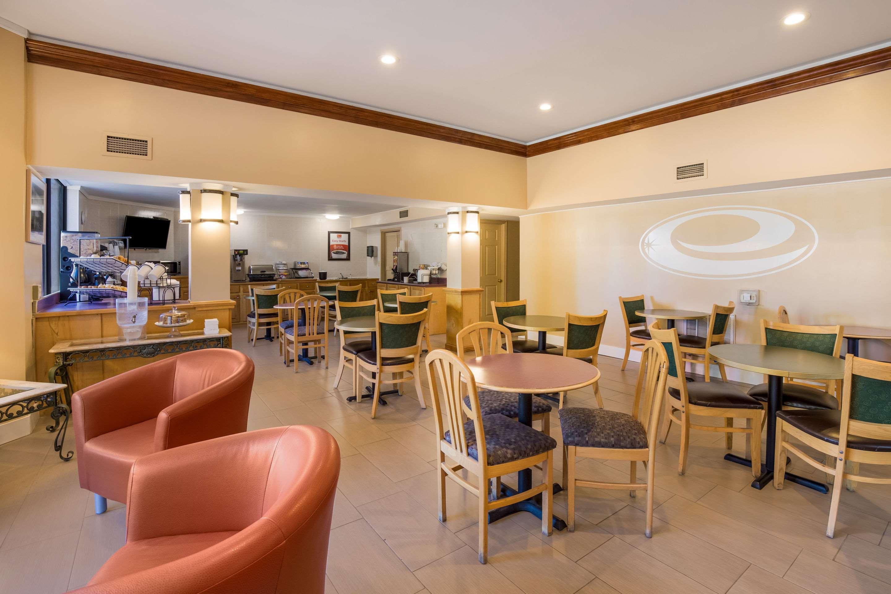 Econo Lodge Hendersonville Luaran gambar