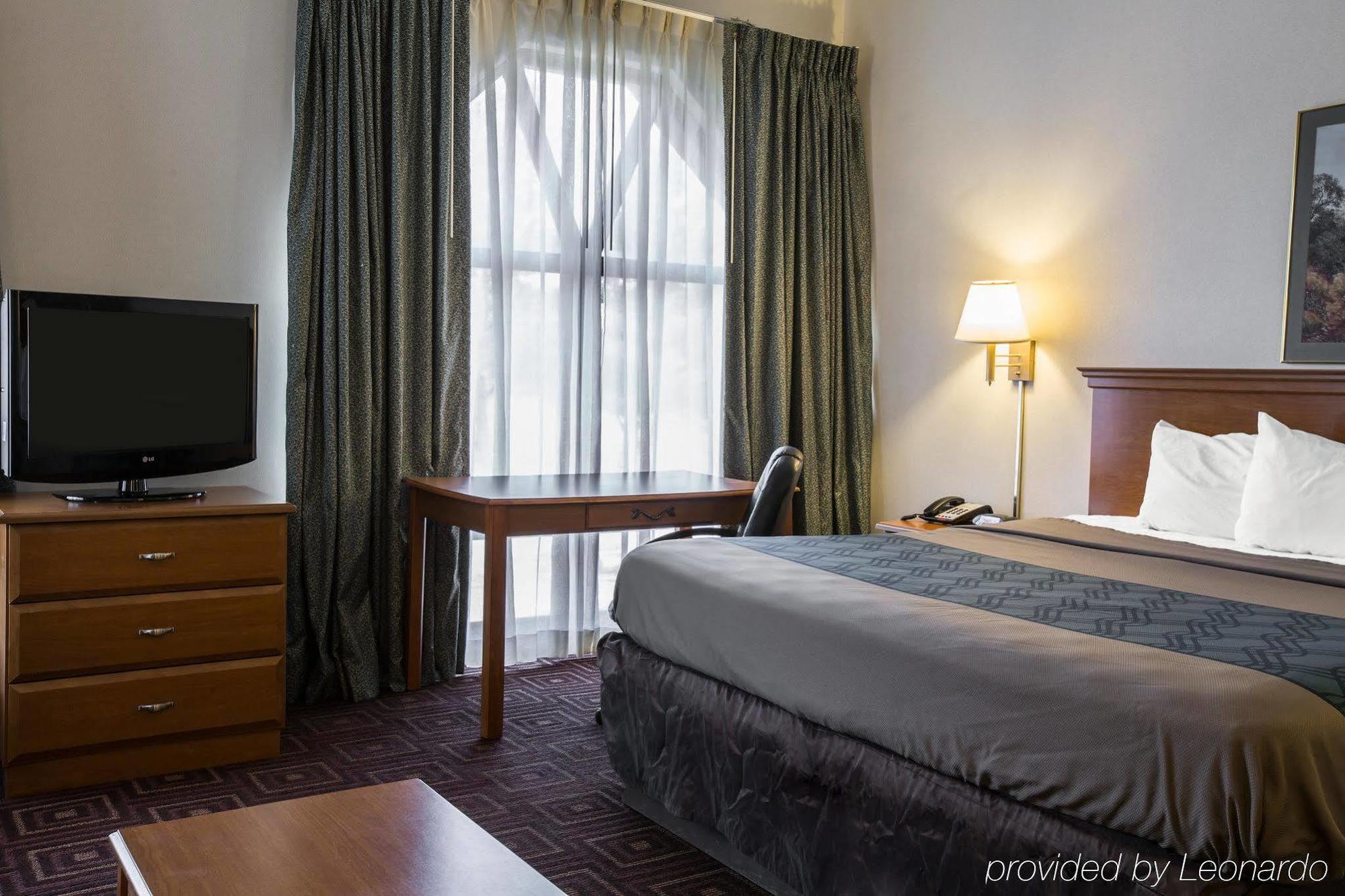 Econo Lodge Hendersonville Luaran gambar